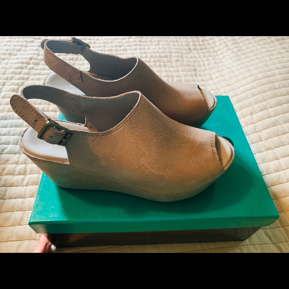 Chocolat Blu Willow Grey Leather